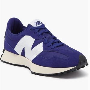 New Balance Gender Inclusive 327 Sneaker size 10.5